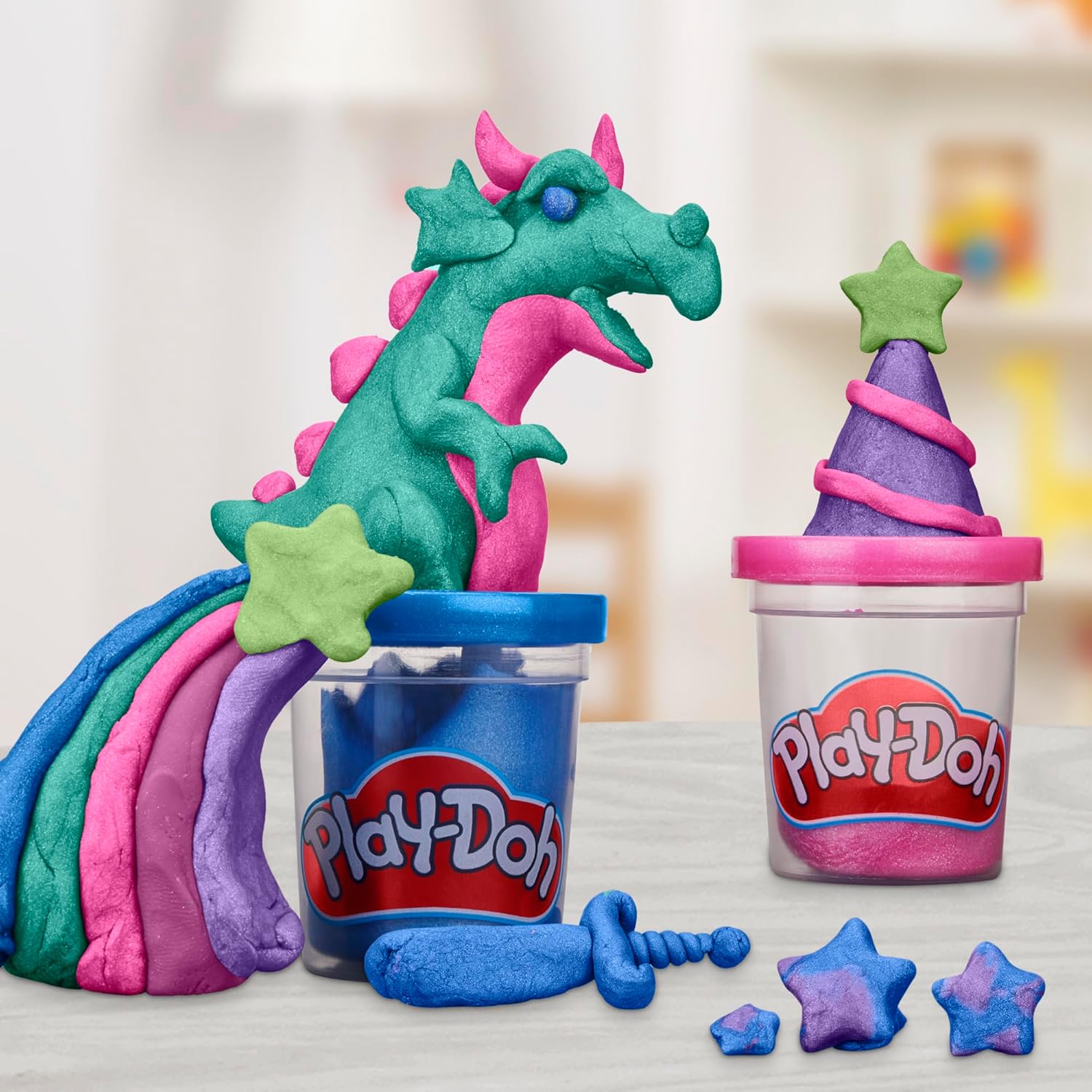 Play-Doh 6er-Pack Funkelknete, besondere Farben mit Glitzer, für mehr Kreativität und fördert die Feinmotorik, Bastel-Set perfekt als Ergänzung, kreatives für Kinder ab 3 Jahren